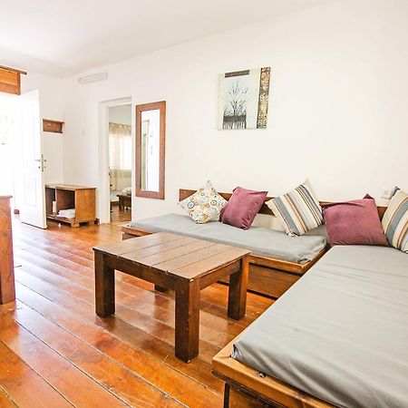Odem Country Lodging Panzió Kültér fotó